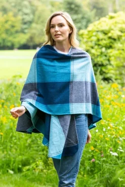 Womens Irish Knitwear|Ladies Aran Ponchos & Capes*Sweater Shop 100% Lambswool Cape - Sue 708