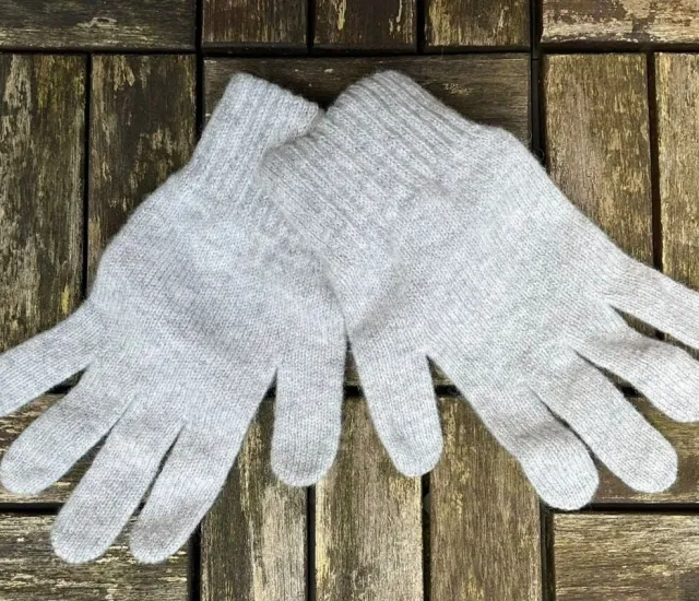 Aran Gloves & Mittens*Sweater Shop 100% Lambswool Gloves Silver - Ladies