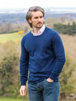 Mens Fisherman Sweaters|Mens Knitwear*Sweater Shop 100% Lambswool Lightweight Crew Neck Rich Navy