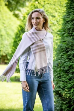 Ladies Wool Cashmere Scarves*Sweater Shop 100% Merino Wool Scarf Delicate Pink
