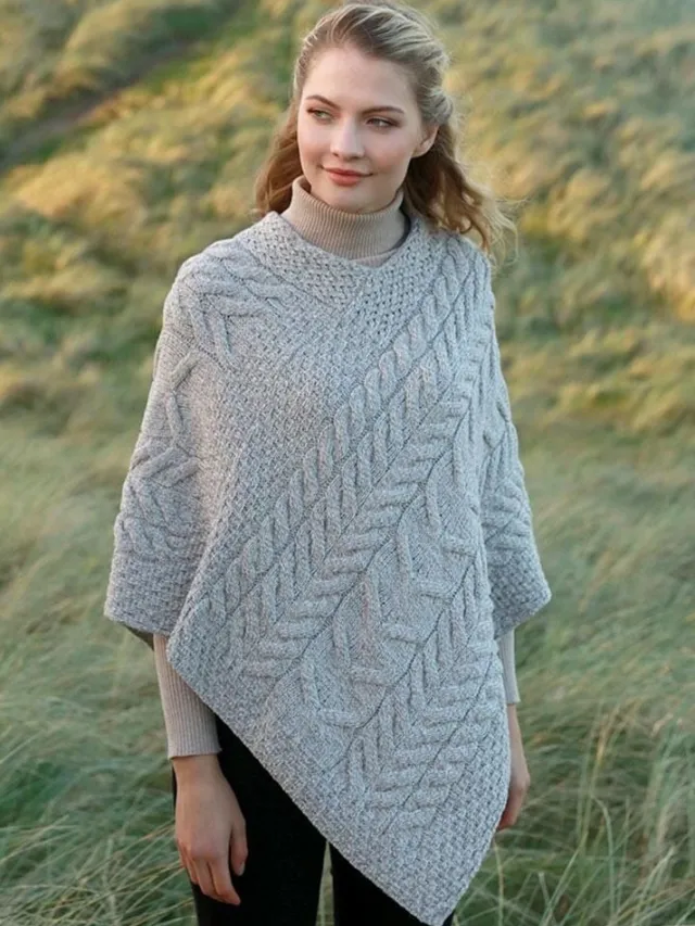 Womens Irish Knitwear|Ladies Aran Ponchos & Capes*Sweater Shop Aran Super Soft Poncho Oatmeal