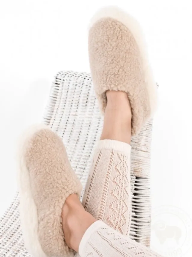 Wool Slippers*Sweater Shop Beige Wool Slippers