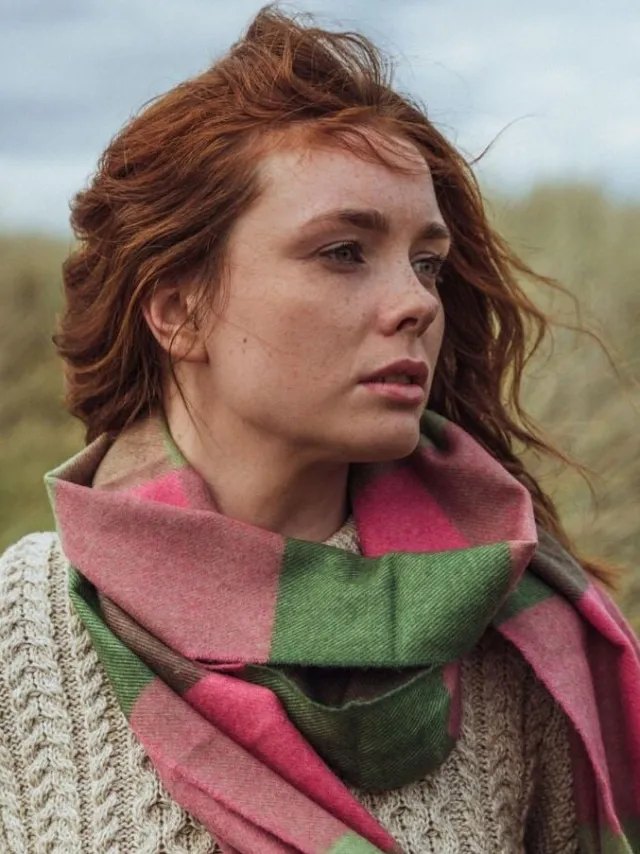 Ladies Merino Wool Scarves*Sweater Shop Extra Fine Merino Wool Scarf 153