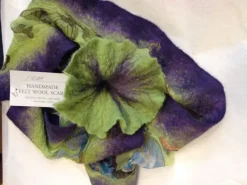 Ladies Felt Scarves*Sweater Shop Handmade Felt Wool Flower Scarf