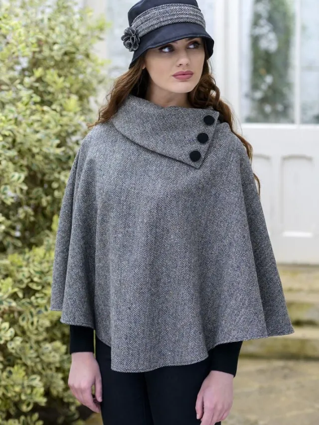 Ladies Aran Ponchos & Capes*Sweater Shop Irish Tweed Poncho 01