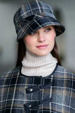 Aran Wool Hats|Ladies Hats*Sweater Shop Ladies Irish Flapper Cap Grey / Black Mix Col: 21