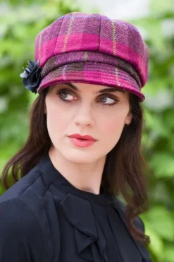 Ladies Hats*Sweater Shop Ladies Newsboy Hat Pink Check 223