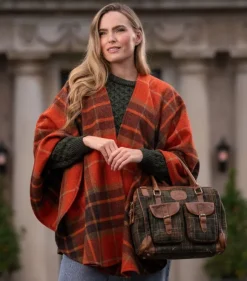 Ladies Aran Ponchos & Capes*Sweater Shop Lambswool Cape Col: 633