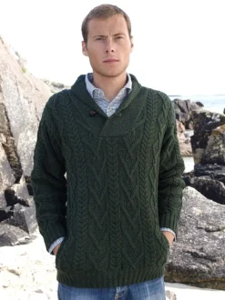 Mens Fisherman Sweaters|Mens Knitwear*Sweater Shop Mens Aran Shawl Neck Sweater Green