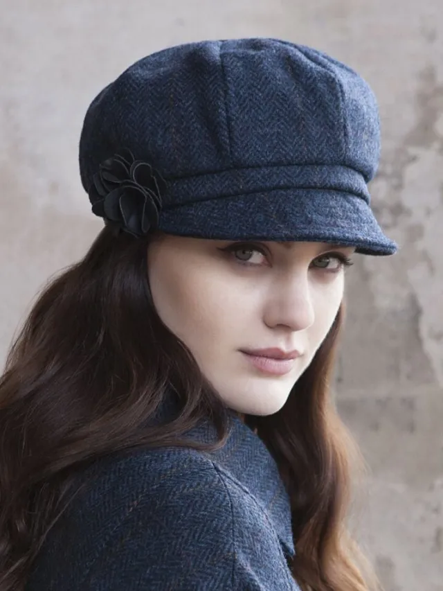 Ladies Hats*Sweater Shop Newsboy Cap Navy Herringbone col.34