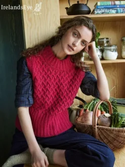 Womens Irish Knitwear|Cashmere And Merino Wool Sweaters*Sweater Shop Trellis Crop Vest Bramble Red