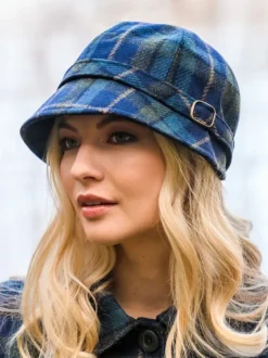 Ladies Hats*Sweater Shop Tweed Flapper Cap Col. 401