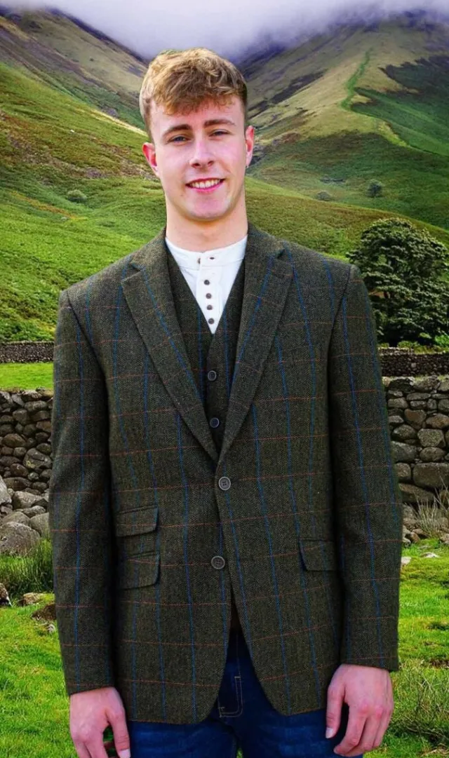 Mens Grandfather Shirts|Mens Waistcoats*Sweater Shop Tweed Sports Jacket Olive