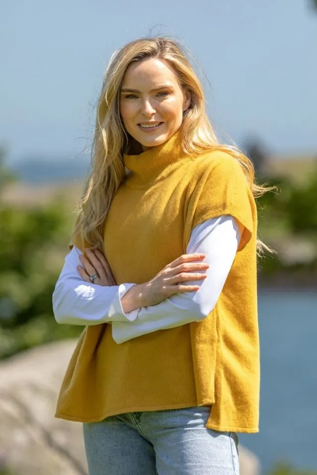 Designer Knitwear|Cashmere And Merino Wool Sweaters*Sweater Shop Wool & Cashmere Short Sleeve Sweater Mustard (One Size)