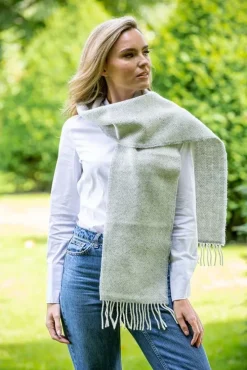 Ladies Wool Cashmere Scarves*Sweater Shop Wool and Cashmere light grey Herringbone Scarf 2422