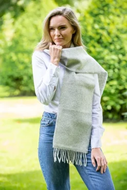 Ladies Wool Cashmere Scarves*Sweater Shop Wool and Cashmere light grey Herringbone Scarf 2422